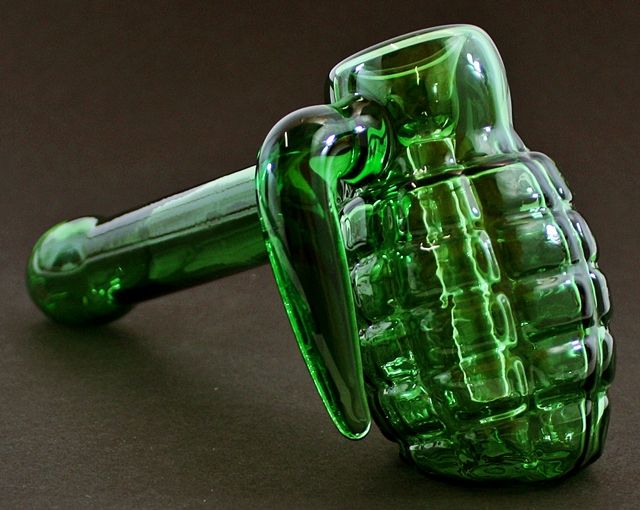  Hand Grenade Pipe Accessories Glassware