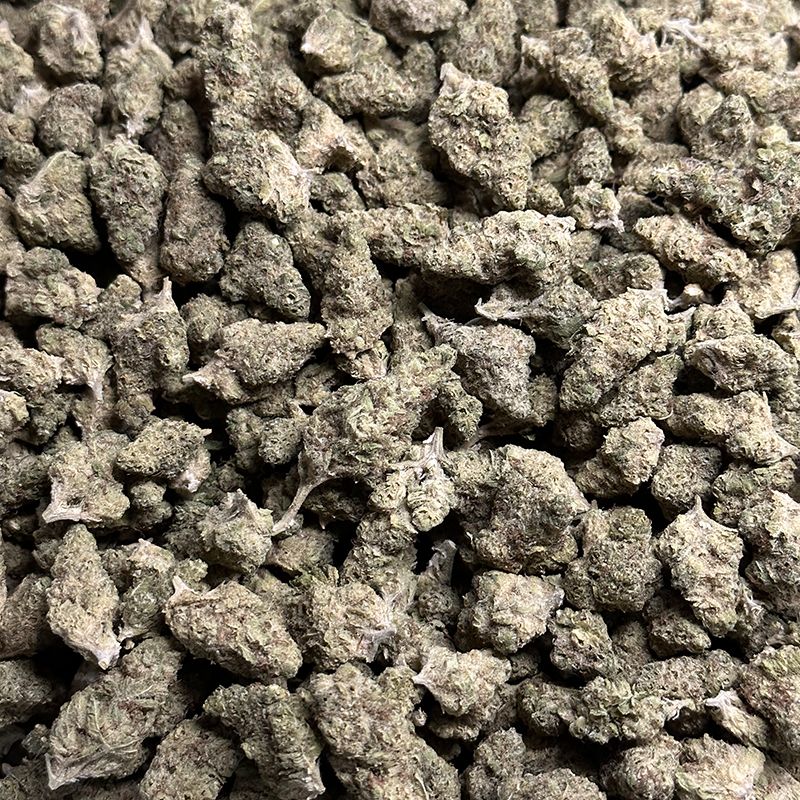 Indoor Cookies and Cream Cheese (smalls) $350/Qp Flower Hybrid